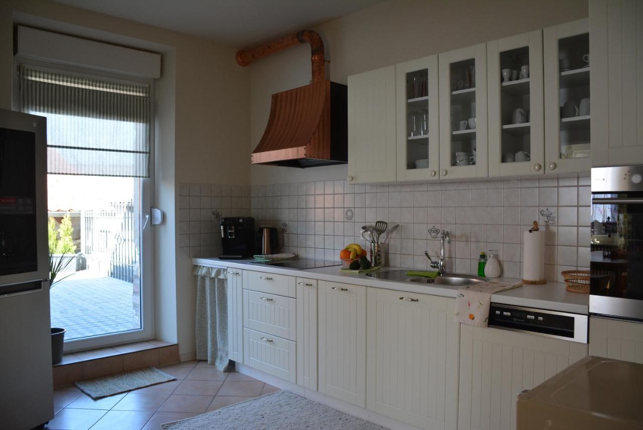 Ferienhaus Waldorf Biebelsheim 外观 照片